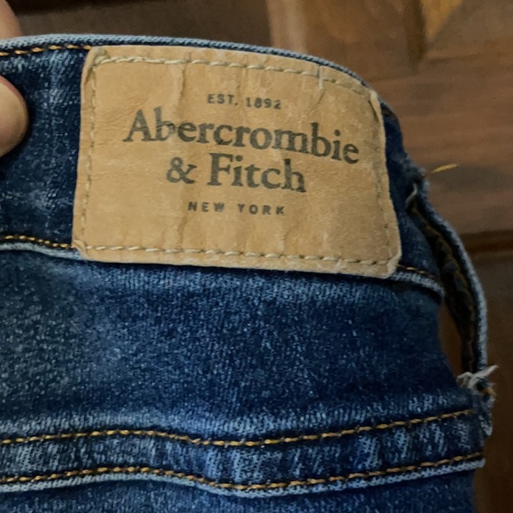 Abercrombie & Fitch Skinny Jean - 27/4 long - Picture 7 of 7